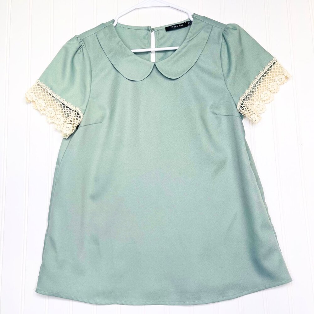 Chic Peter Pan Collar Top with Lace Trim - Mint